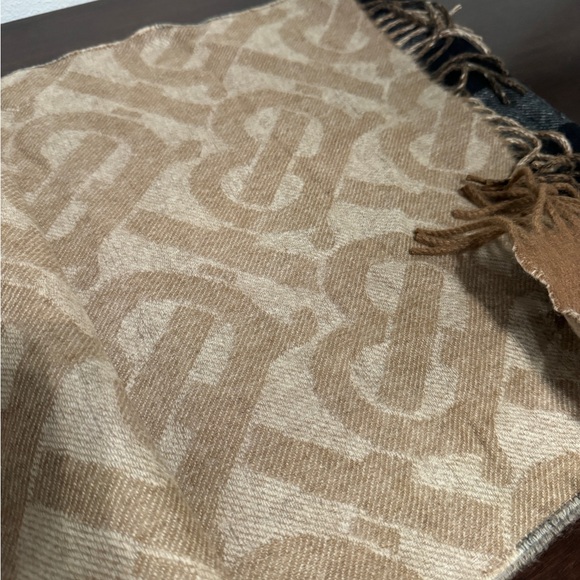 BURBERRY AUTHENTIC CASHMERE SCARF MEGA REVERSIBLE 200*36 - Picture 8 of 12